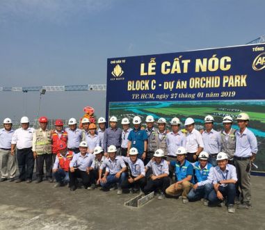 BLOCK C CĂN HỘ ORCHID PARK: Đã cất nóc 27/01/2019