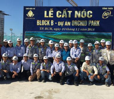 BLOCK B CĂN HỘ ORCHID PARK: Đã cất nóc 31/12/2018